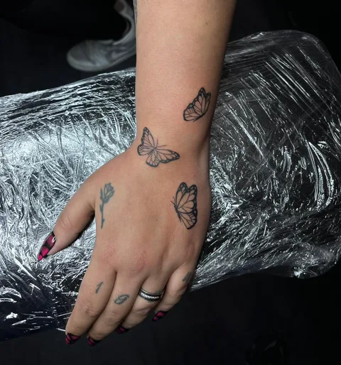 Honey · Lettering Tattoo